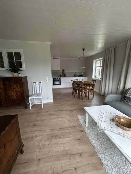 Ny Laegenhet I Vesene Apartment Ljung Luaran gambar